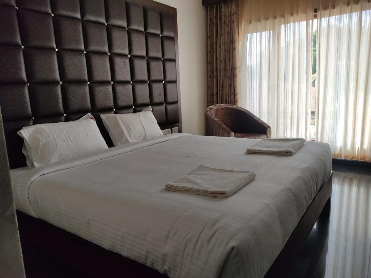 Hotel Vijayarani Tiruchirappalli Exterior foto
