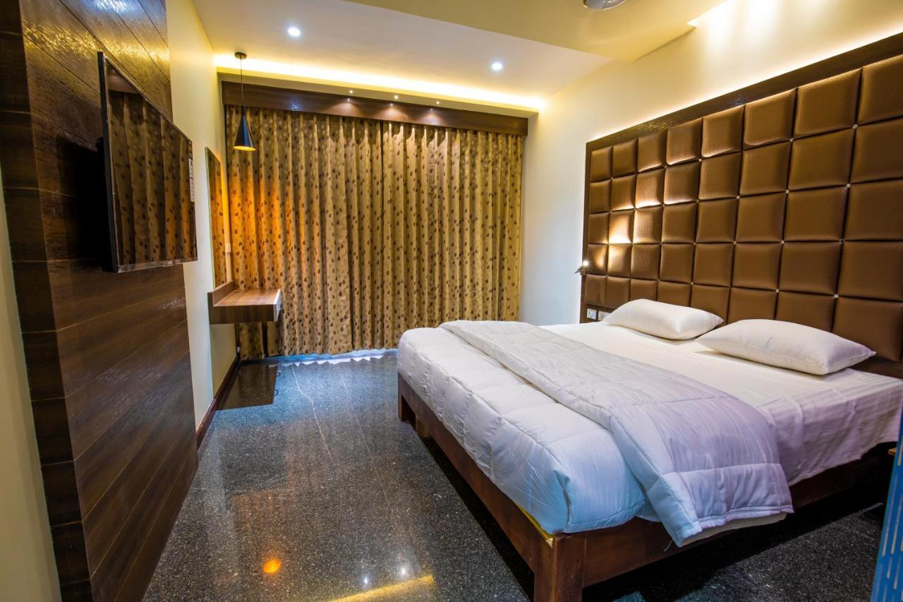 Hotel Vijayarani Tiruchirappalli Exterior foto
